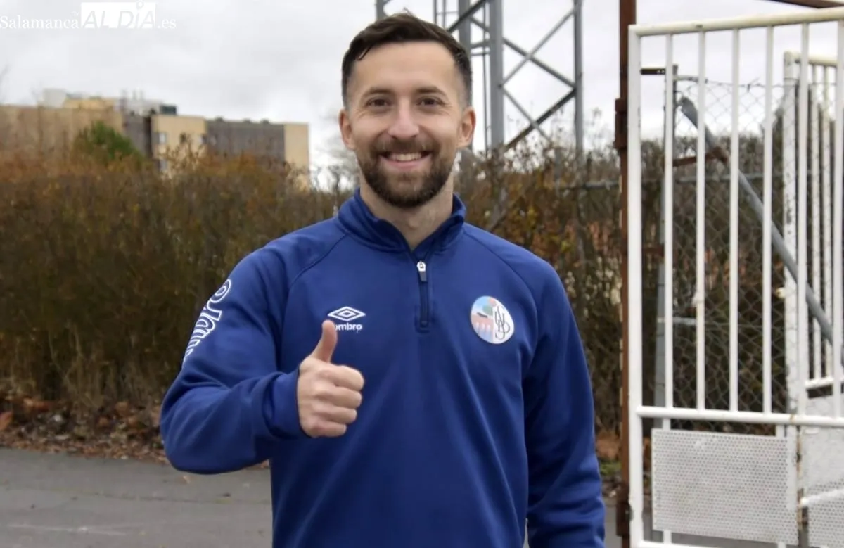 Carlos Parra seguirá en el Salamanca UDS en la temporada 2025-26