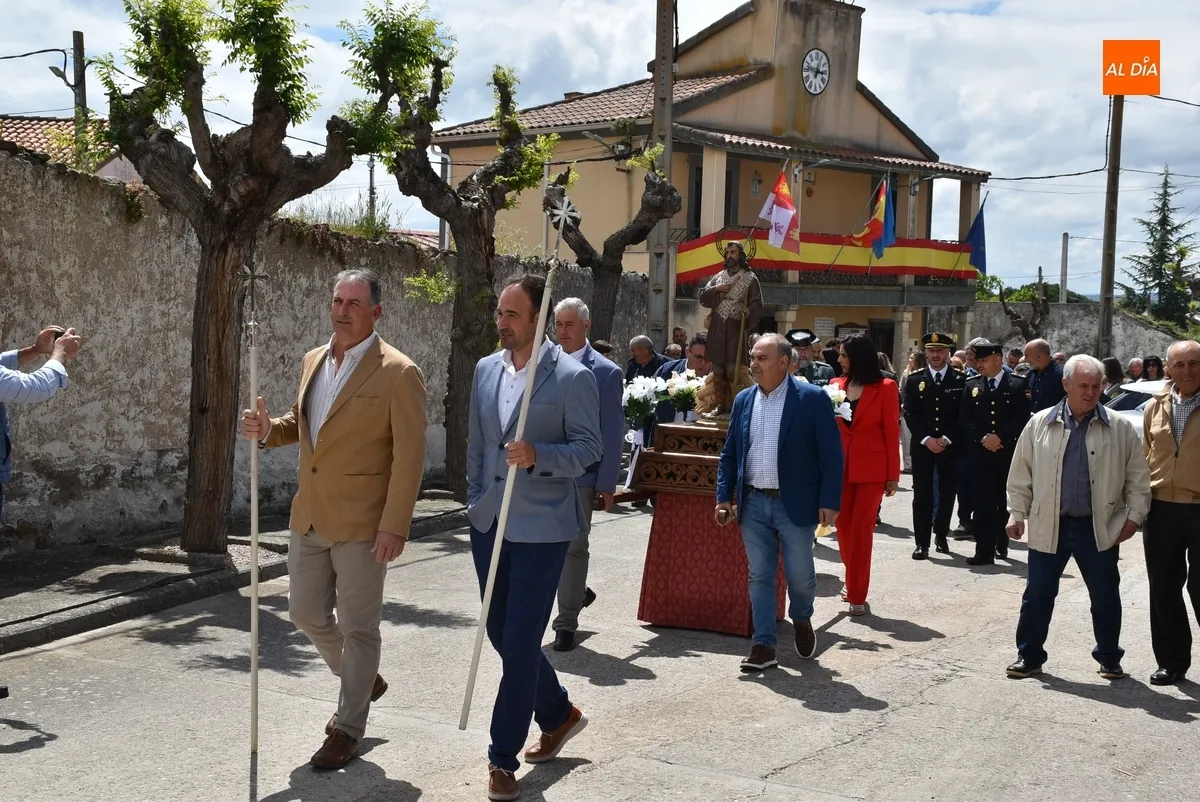 Foto 9 - Carpio de Azaba se pone sus mejores galas para arrancar la celebraci&oacute;n de su patr&oacute;n