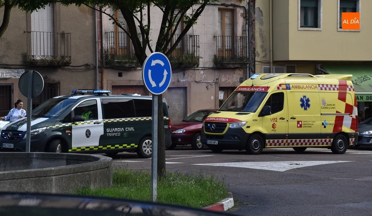 Foto 2 - Atropellada una mujer mientras cruzaba un paso de cebra en la calle San Crist&oacute;bal
