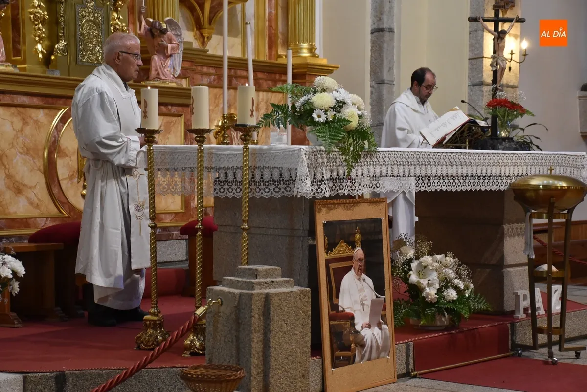Foto 5 - La novena en honor a la Virgen de los Remedios encara su recta final