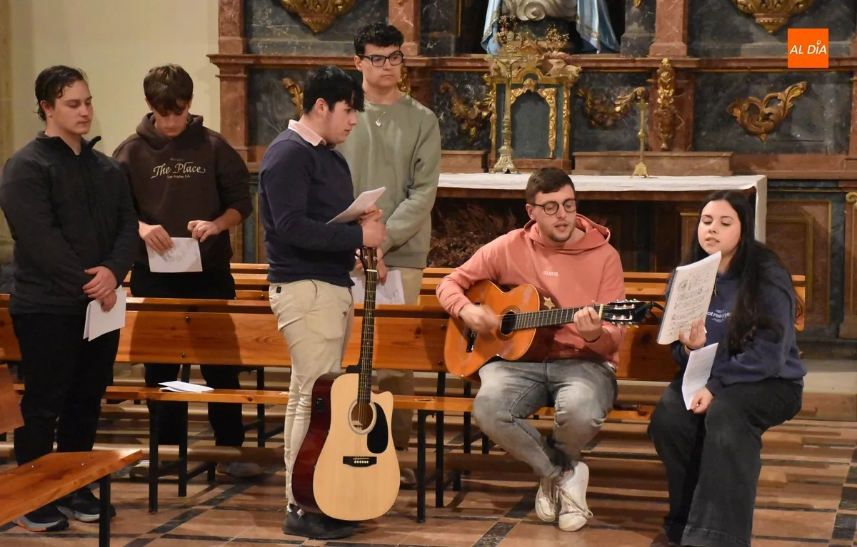 Foto 5 - La elecci&oacute;n de Le&oacute;n XIV marca el final de las '12 Horas de Oraci&oacute;n por las Vocaciones'