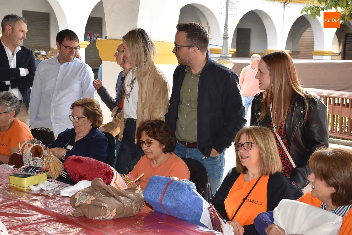 Foto 4 - Devoci&oacute;n por el farinato en una soleada ma&ntilde;ana de Feria