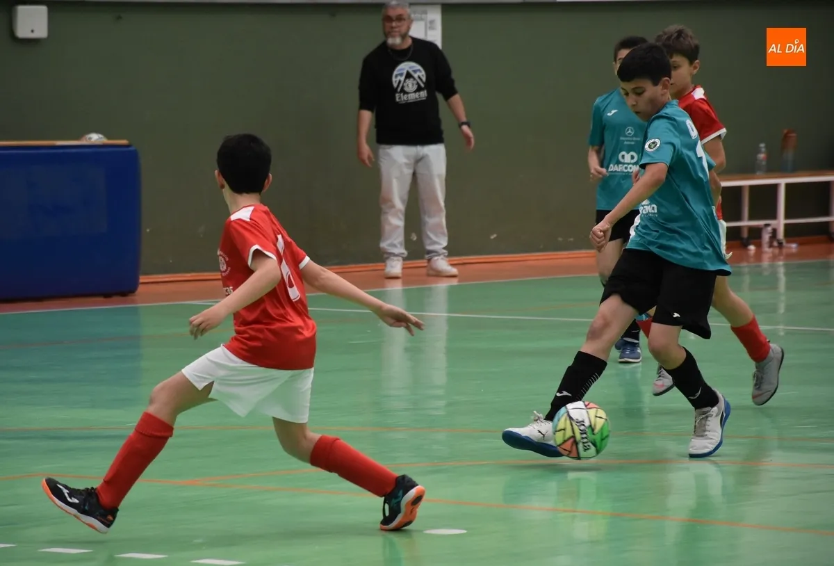 Foto 7 - El Alev&iacute;n A del III Columnas se proclama Campe&oacute;n de Liga
