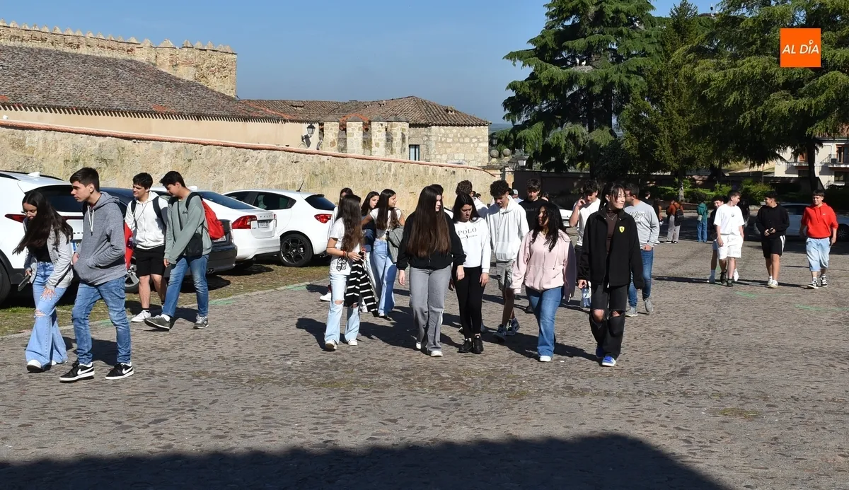 Foto 10 - Los participantes en &lsquo;G+Astronom&iacute;a&rsquo; disfrutan de una doble visita guiada