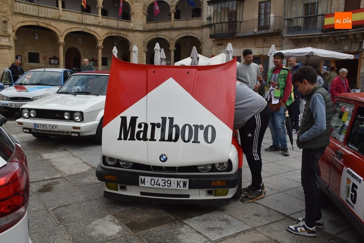 Foto 9 - Cerca de una decena de veh&iacute;culos de m&aacute;s de 25 a&ntilde;os recorren la comarca mirobrigense