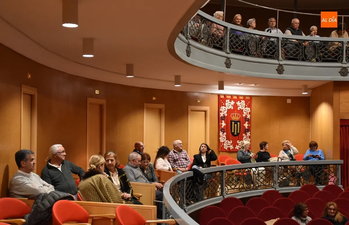 Foto 5 - Am&oacute;s Lora regresa 9 a&ntilde;os despu&eacute;s a las tablas del Teatro Nuevo