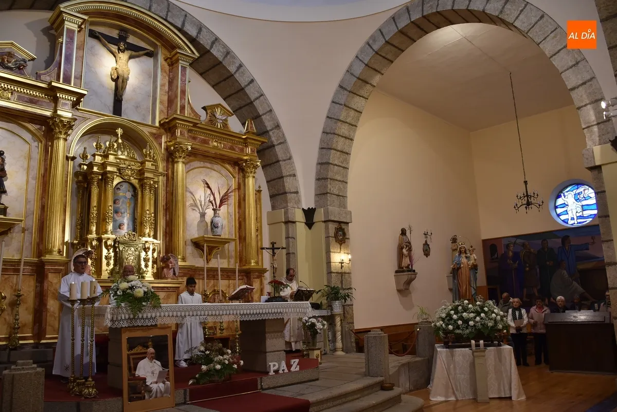 Foto 10 - La Virgen de los Remedios se queda sin procesionar por culpa de la lluvia