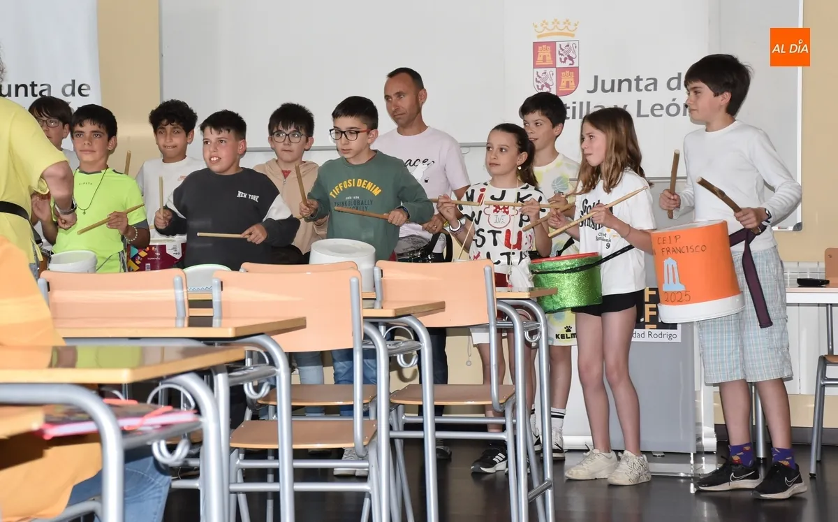 Foto 2 - Docentes de M&uacute;sica de toda Castilla y Le&oacute;n vuelven a darse cita en Ciudad Rodrigo