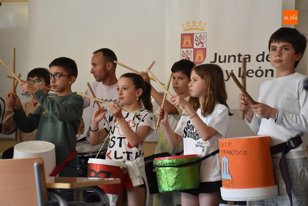 Foto 10 - Docentes de M&uacute;sica de toda Castilla y Le&oacute;n vuelven a darse cita en Ciudad Rodrigo