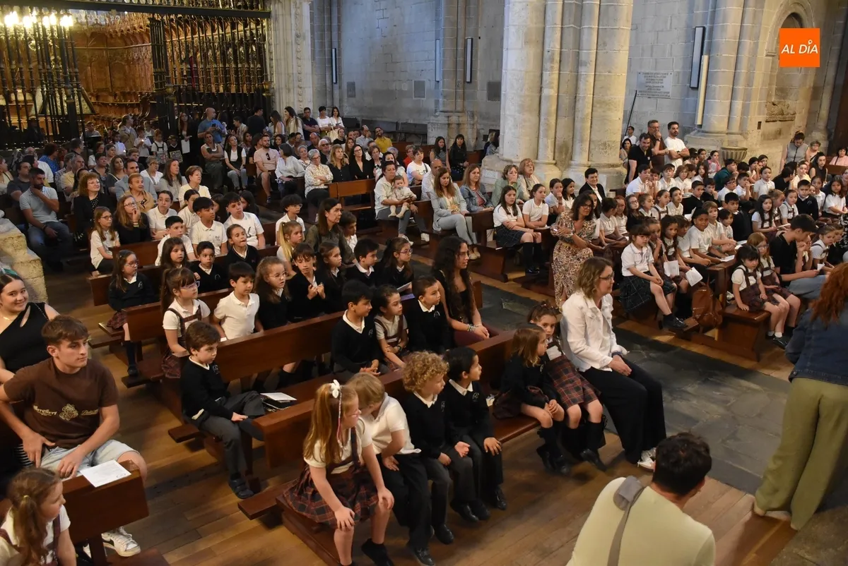 Foto 5 - Misioneras-Santa Teresa celebra el Jubileo en su cita anual con la Virgen Mar&iacute;a