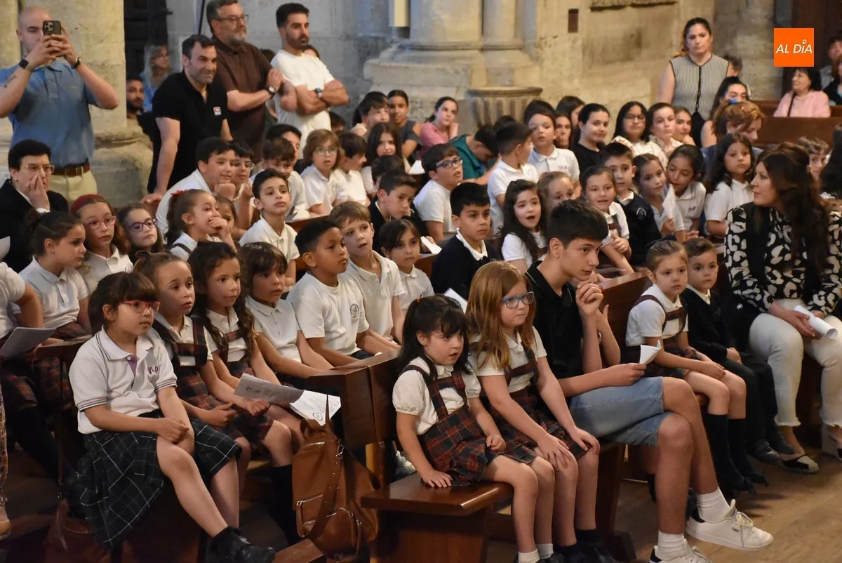 Foto 9 - Misioneras-Santa Teresa celebra el Jubileo en su cita anual con la Virgen Mar&iacute;a