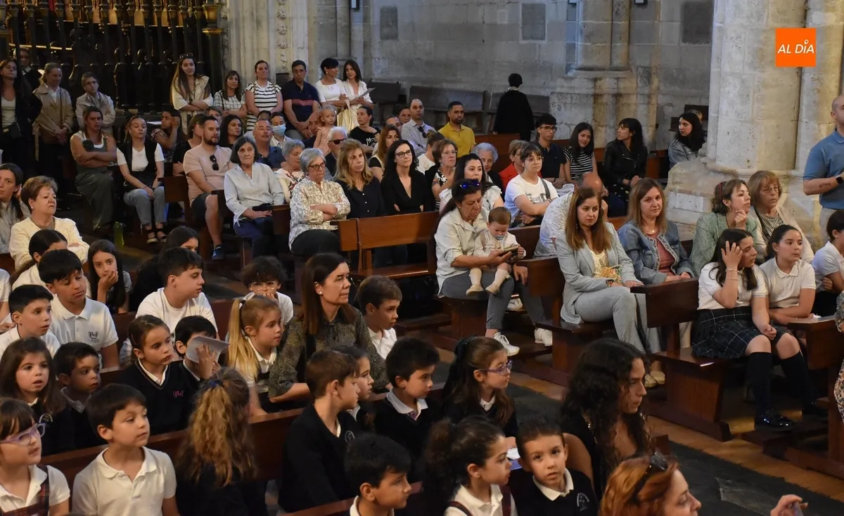 Foto 11 - Misioneras-Santa Teresa celebra el Jubileo en su cita anual con la Virgen Mar&iacute;a