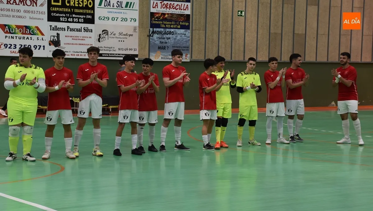 Foto 3 - El III Juvenil echa el cierre al deporte federado con una tarde de dos caras ante el 5 Coru&ntilde;a FS