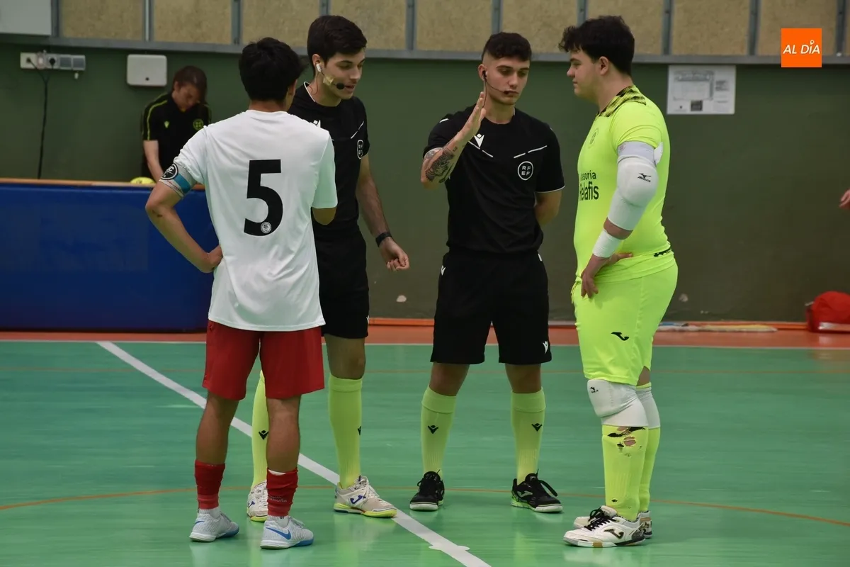 Foto 8 - El III Juvenil echa el cierre al deporte federado con una tarde de dos caras ante el 5 Coru&ntilde;a FS