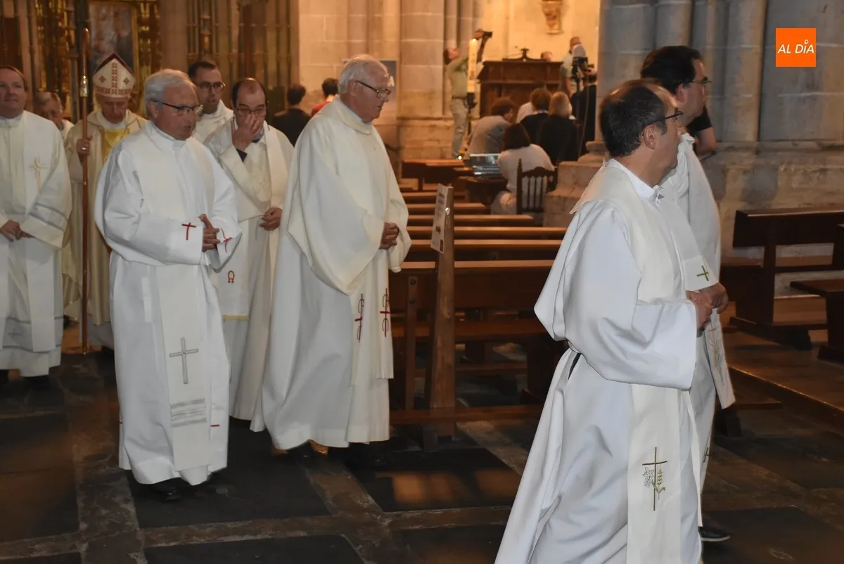 Foto 10 - La Di&oacute;cesis Civitatense da la bienvenida al Papa Le&oacute;n XIV