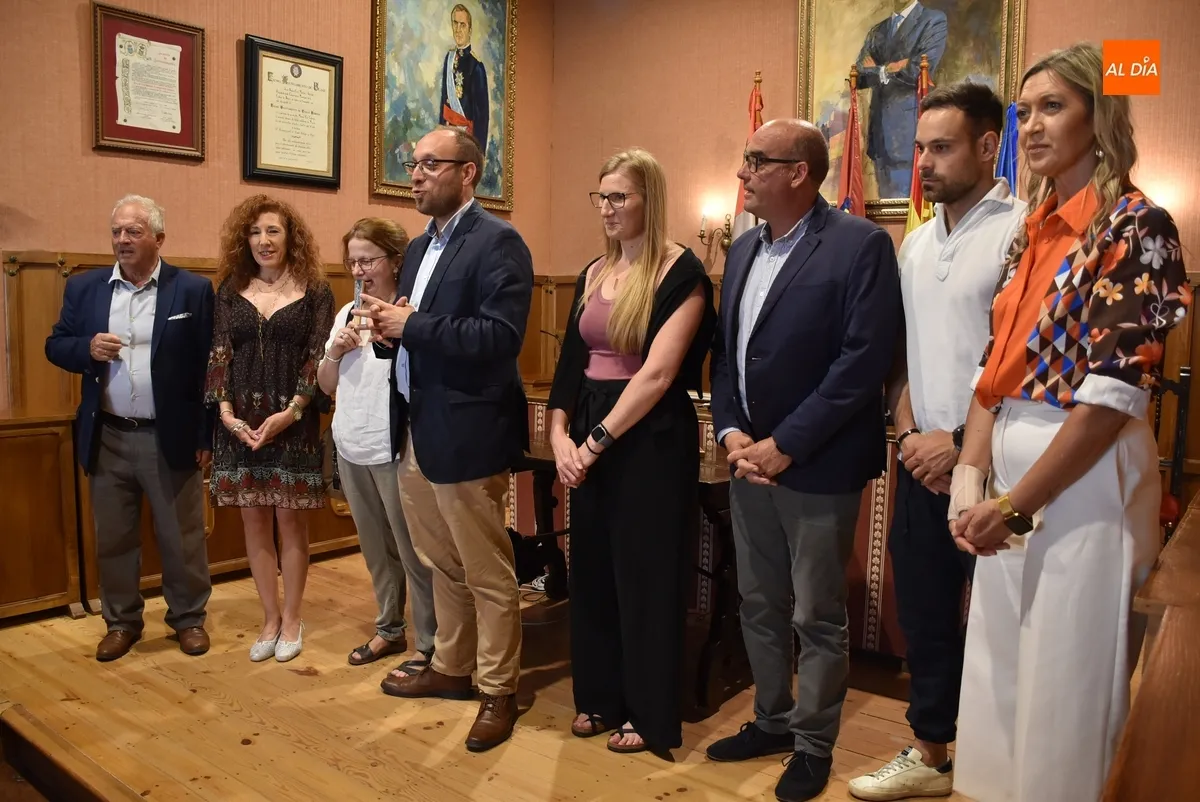 Foto 3 - Ciudad Rodrigo formaliza con Franklin (EEUU) su primer hermanamiento transoce&aacute;nico