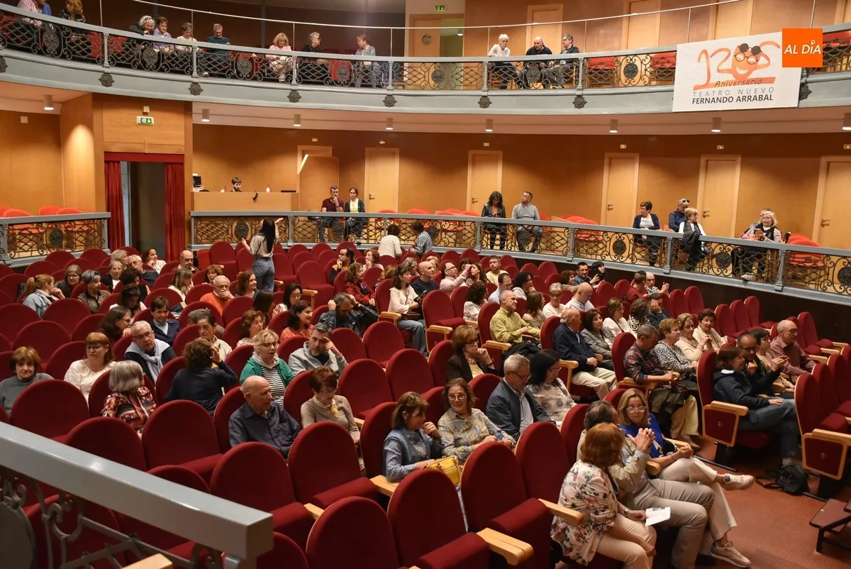 Foto 2 - Teatro Defondo pone el broche con &lsquo;Se&ntilde;ora Einstein&rsquo; al semestre de la Red de Teatros