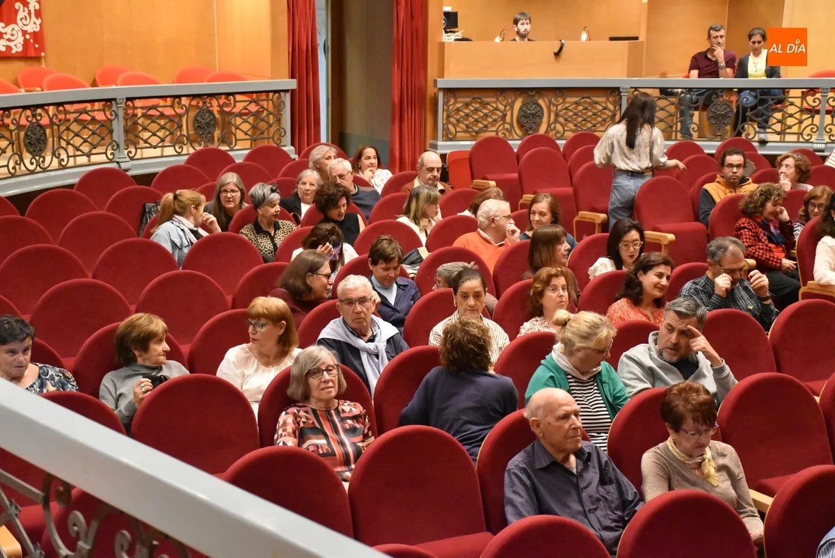 Foto 4 - Teatro Defondo pone el broche con &lsquo;Se&ntilde;ora Einstein&rsquo; al semestre de la Red de Teatros