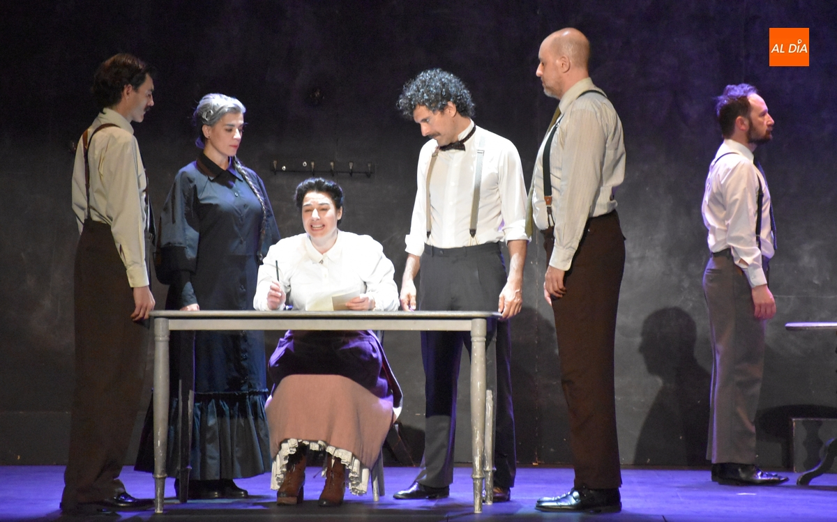 Teatro Defondo pone el broche con ‘Señora Einstein’ al semestre de la Red de Teatros