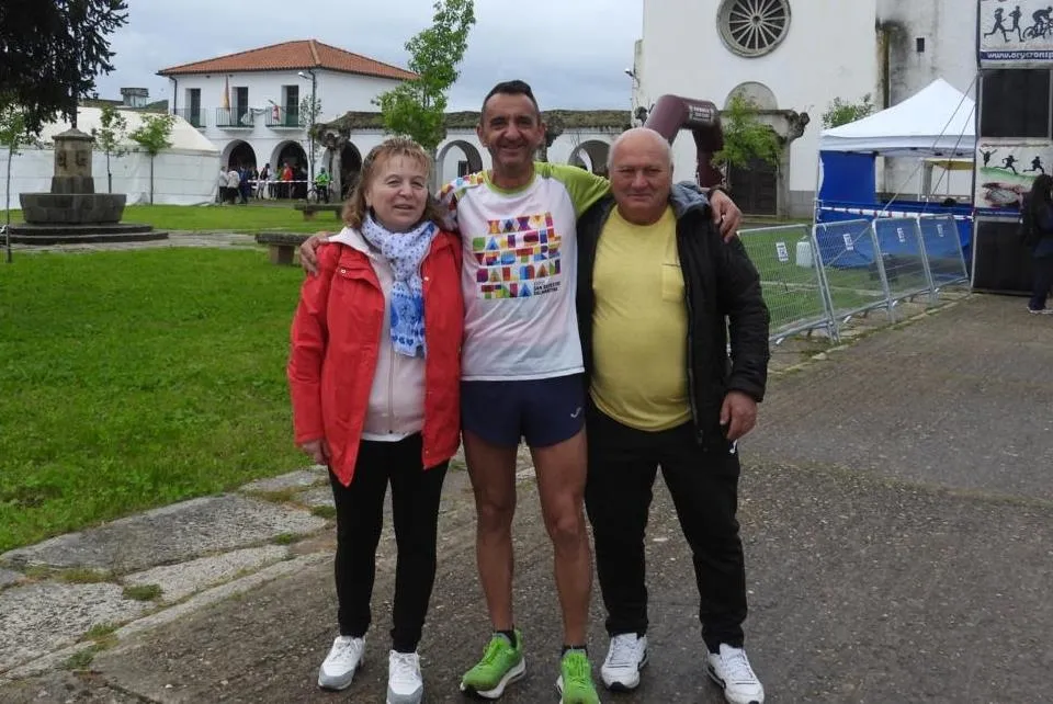 Foto 7 - Adri&aacute;n Mart&iacute;n y Ester Rodr&iacute;guez triunfan en la 2&ordf; Carrera Popular de &Aacute;gueda