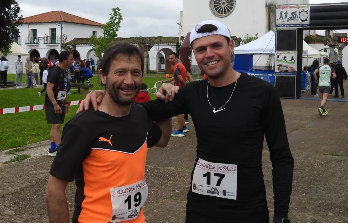 Foto 10 - Adri&aacute;n Mart&iacute;n y Ester Rodr&iacute;guez triunfan en la 2&ordf; Carrera Popular de &Aacute;gueda