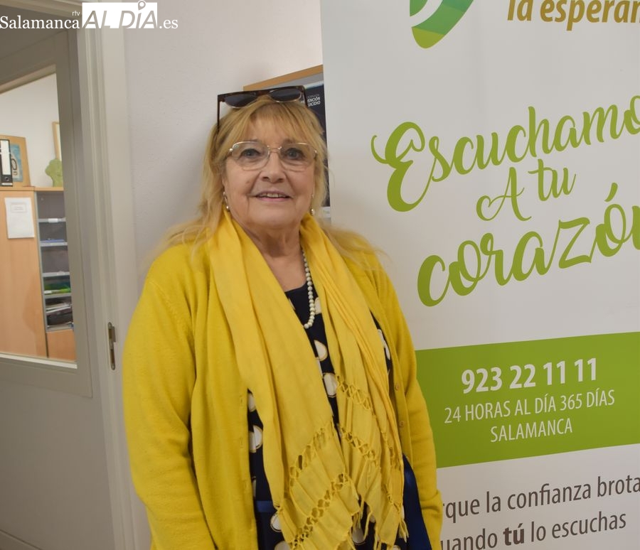 REPORTAJE Teléfono de la Esperanza, una red de escucha activa que salva vidas