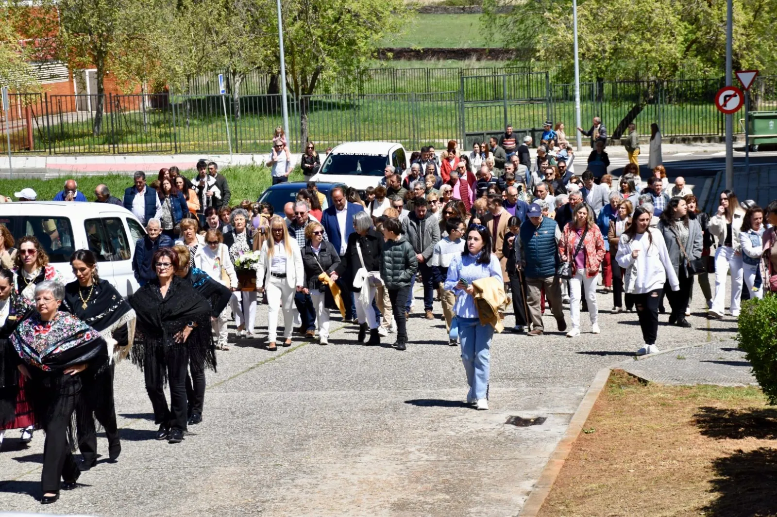 Guijuelo honra a San José Obrero con procesión y bailes tradicionales