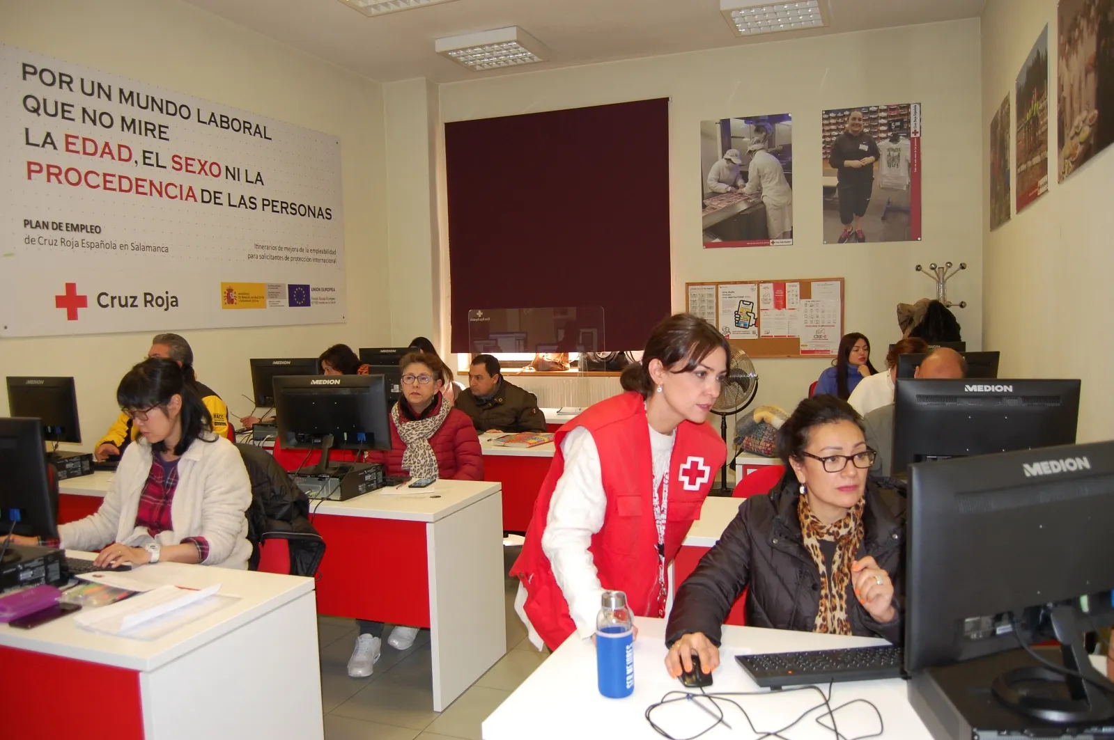 Imágenes de archivo de la formación de Cruz Roja