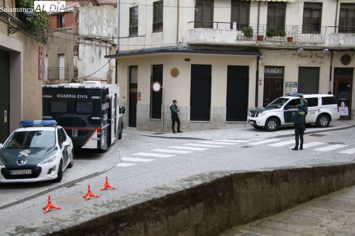 Guardia Civil detiene dos requisitoriados en Alba de Tormes