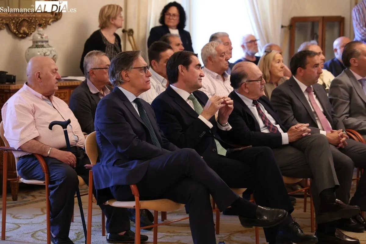 Presentación del ambicioso proyecto energético que se va a desarrollar en Salamanca. Foto de David Sañudo