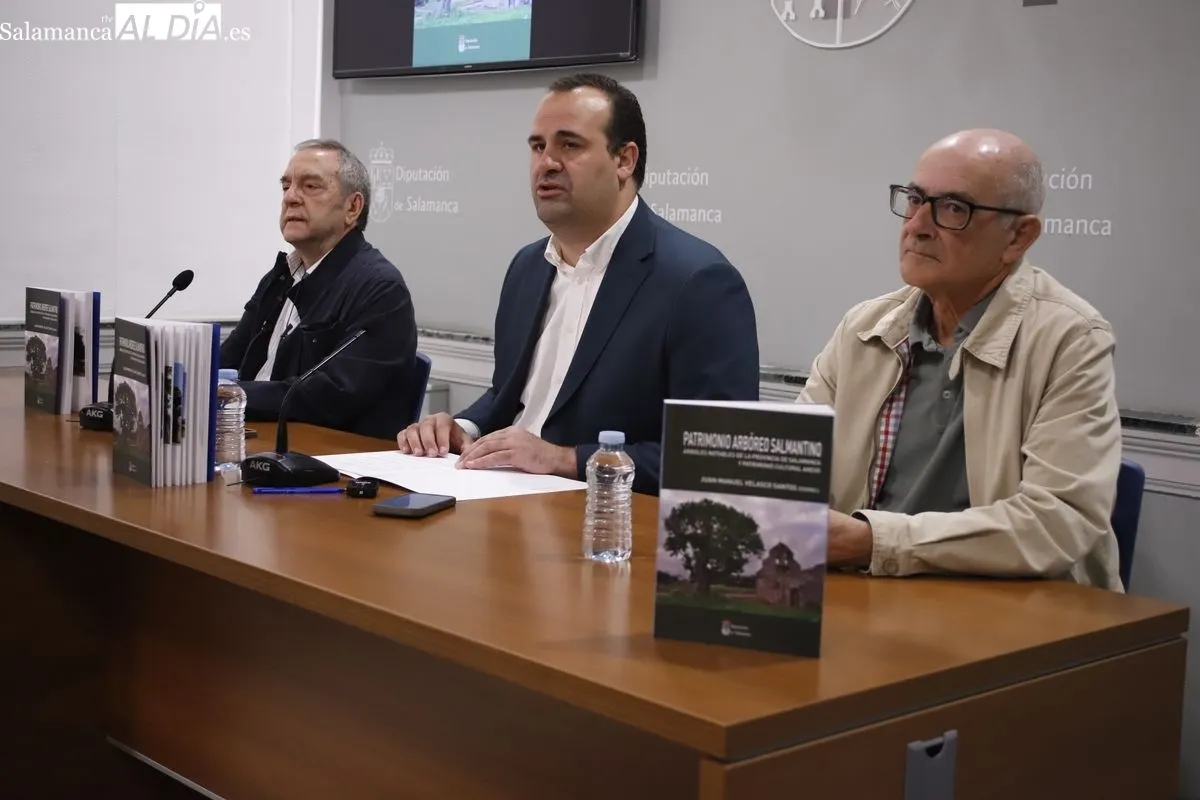 Presentación en el Palacio de la Salina del libro 'Patrimonio Arbóreo Salmantino'. Foto de Ángel Puma