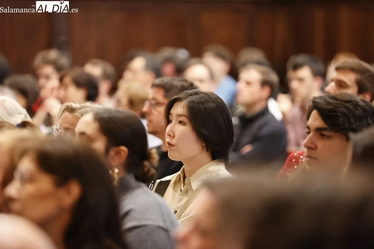 El prestigioso filósofo político Michael Sandel, profesor de la Universidad de Harvard y Premio Princesa de Asturias de Ciencias Sociales 2018, ha participado este martes en el ciclo de conferencias organizado con motivo del V Centenario de la Escuela de 
