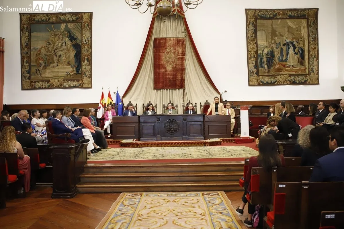 Inauguración del foro “Todo empieza por la alimentación”, organizado por la USAL, el Senado de España y la FAO. Foto de Ángel Puma