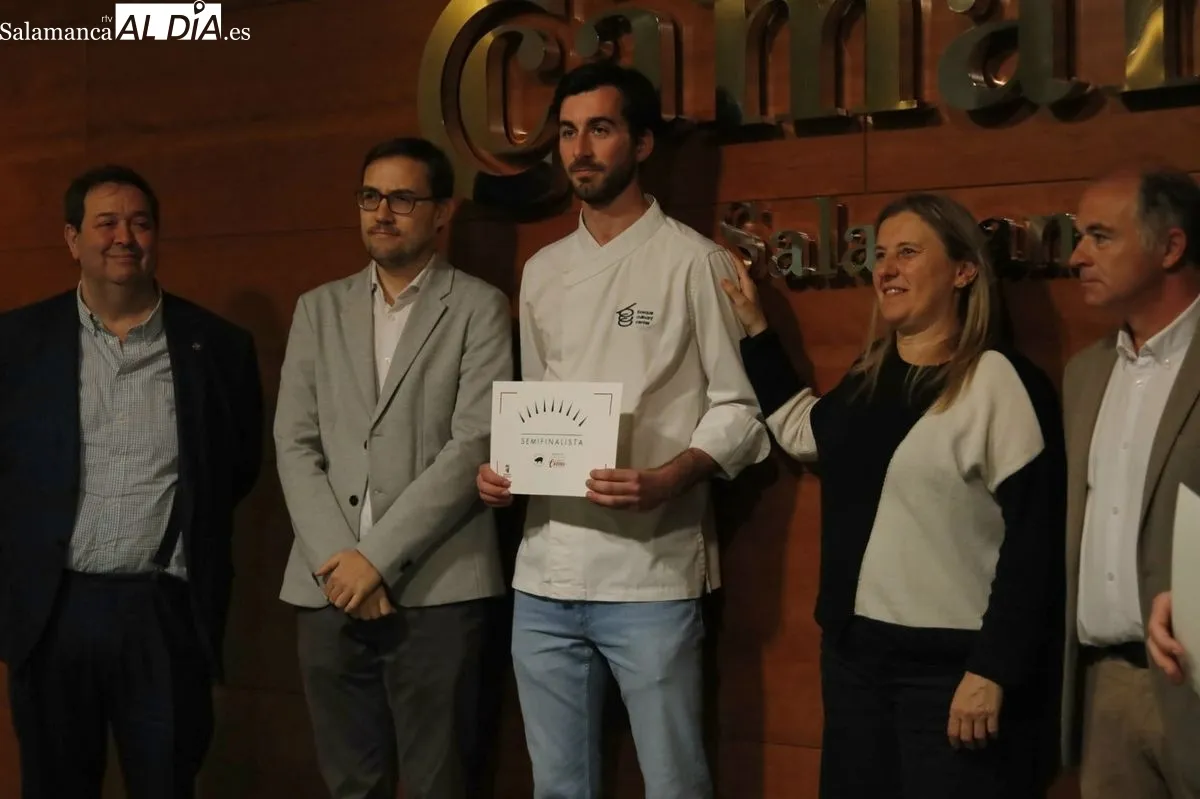 Entrega de diplomas a los finalistas del V Concurso de Cocina con Ibérico. Foto de David Domínguez