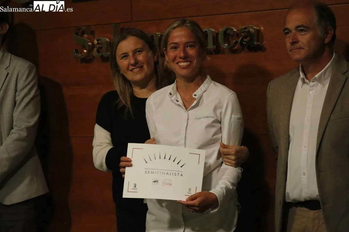 Entrega de diplomas a los finalistas del V Concurso de Cocina con Ibérico. Foto de David Domínguez