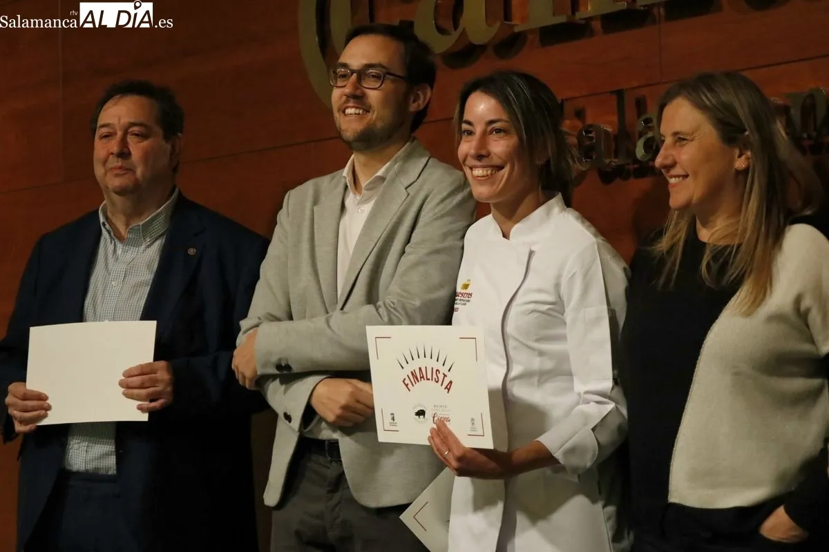 Entrega de diplomas a los finalistas del V Concurso de Cocina con Ibérico. Foto de David Domínguez