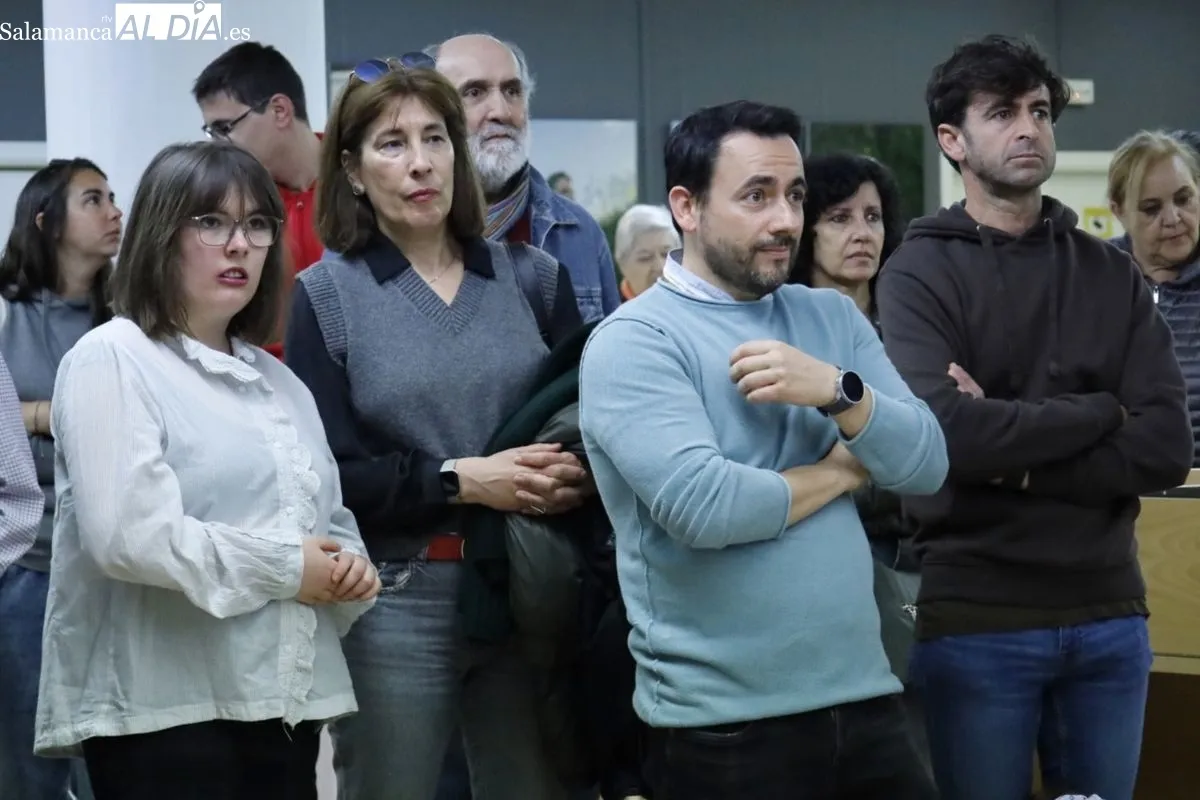 Inauguración de la exposición de fotografía ‘Personas’ de la Fundación Aviva en la Biblioteca Torrente Ballester de Salamanca. Fotos: David Domínguez