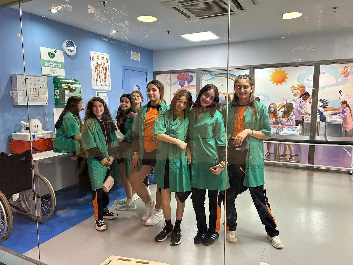 El Colegio Antonio Machado de Salamanca celebra sus fiestas con excursiones y actividades lúdicas
