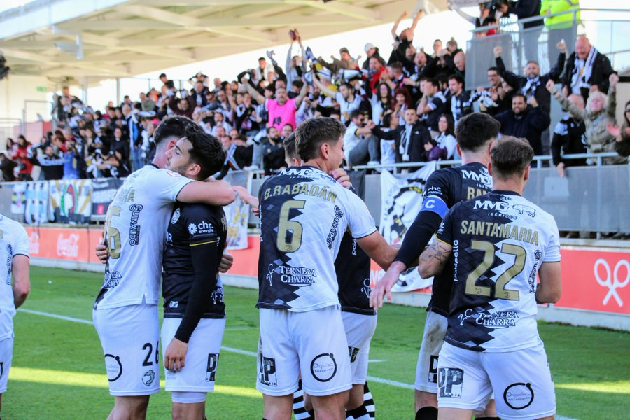 Unionistas respira aliviado y podría salvarse matemáticamente la próxima jornada en el Reina Sofía