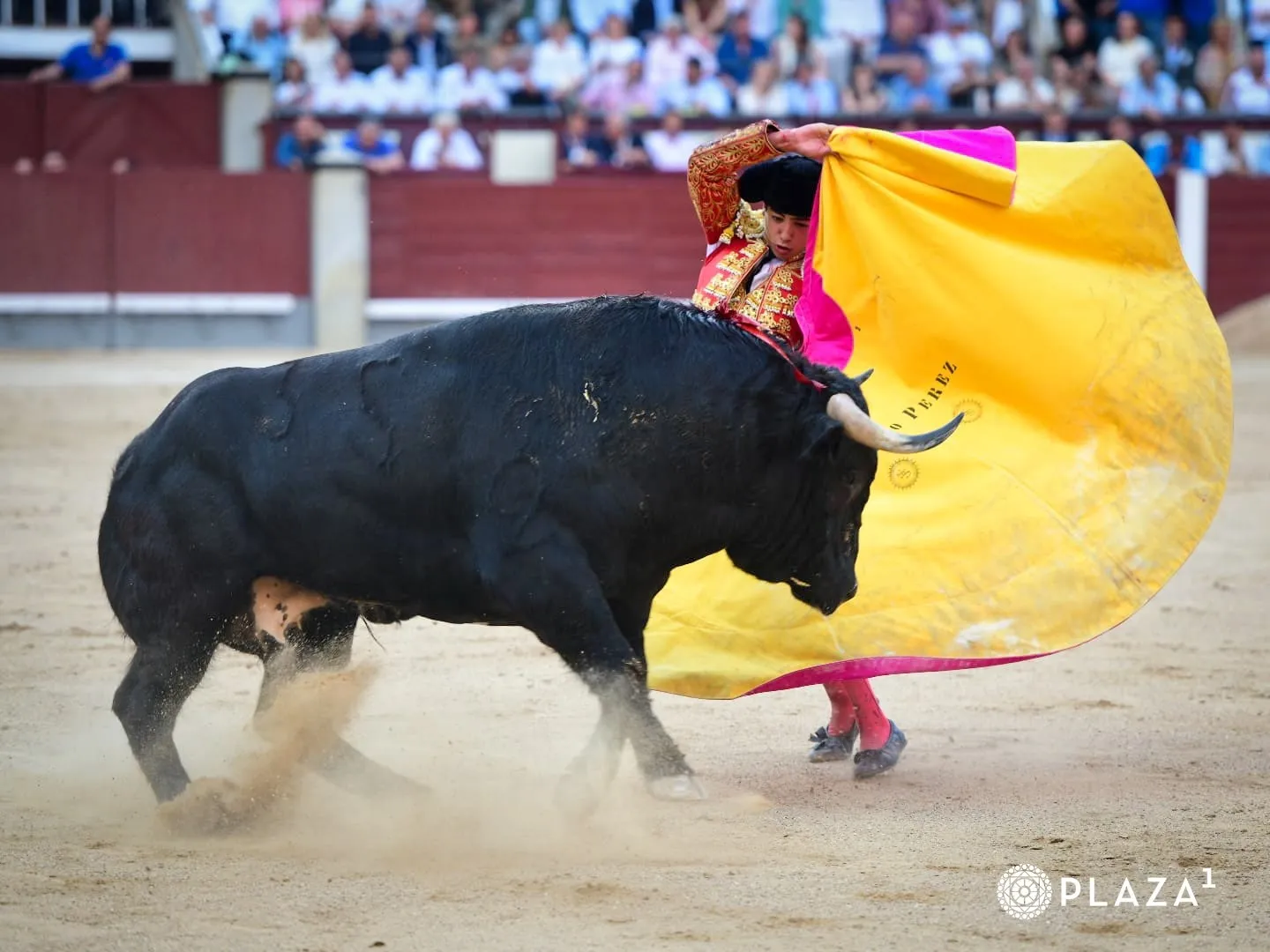 Saluda Marco Pérez una ovación tras un arrimón de órdago frente al cuarto | FOTO: @LasVentas