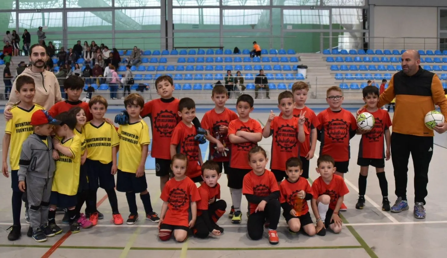 Foto 6 - El Ciudad Rodrigo juega a cubierto una nueva jornada de su Liga Prebenjam&iacute;n