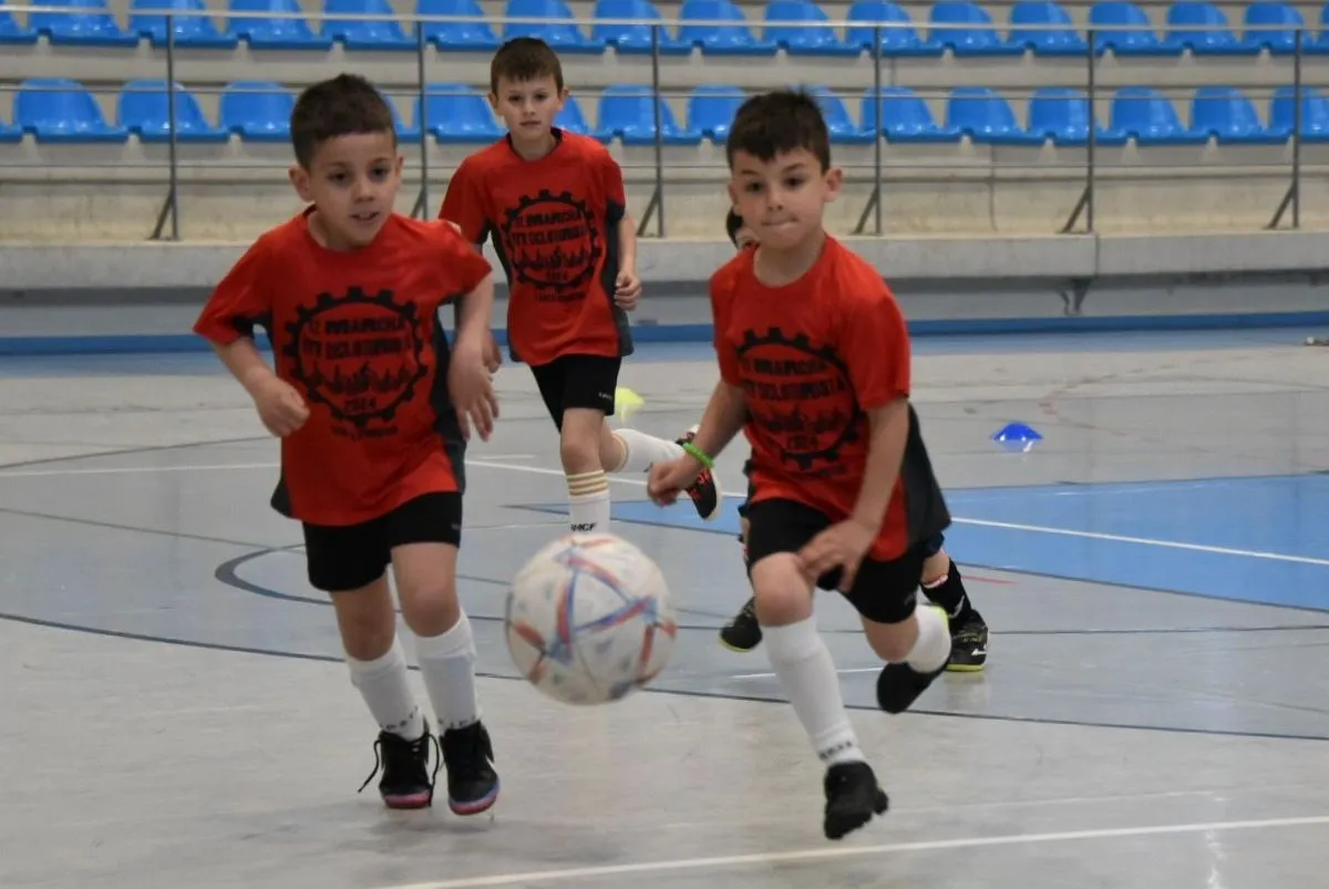 Foto 10 - El Ciudad Rodrigo juega a cubierto una nueva jornada de su Liga Prebenjam&iacute;n