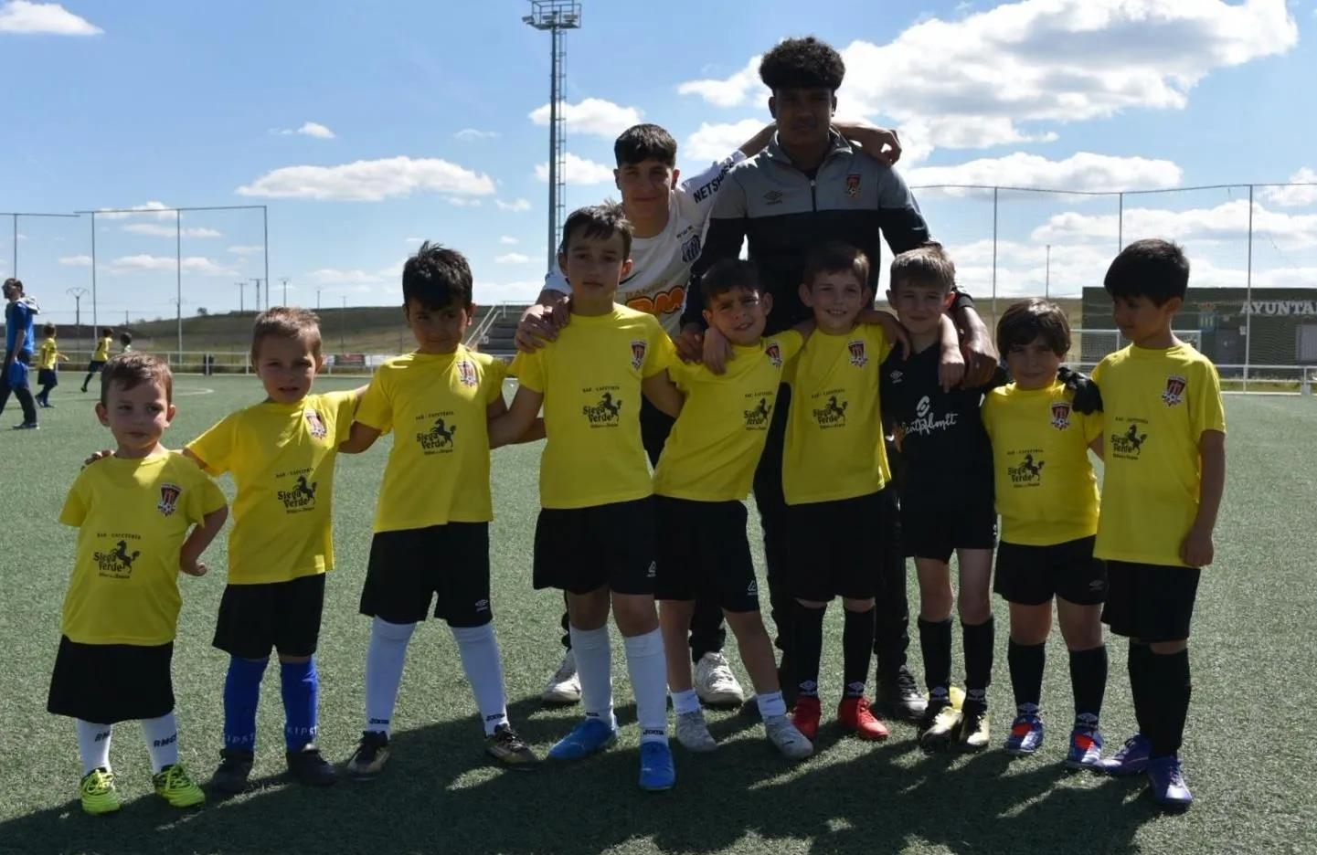 Foto 2 - La Liga Prebenjam&iacute;n del Ciudad Rodrigo recupera un encuentro aplazado