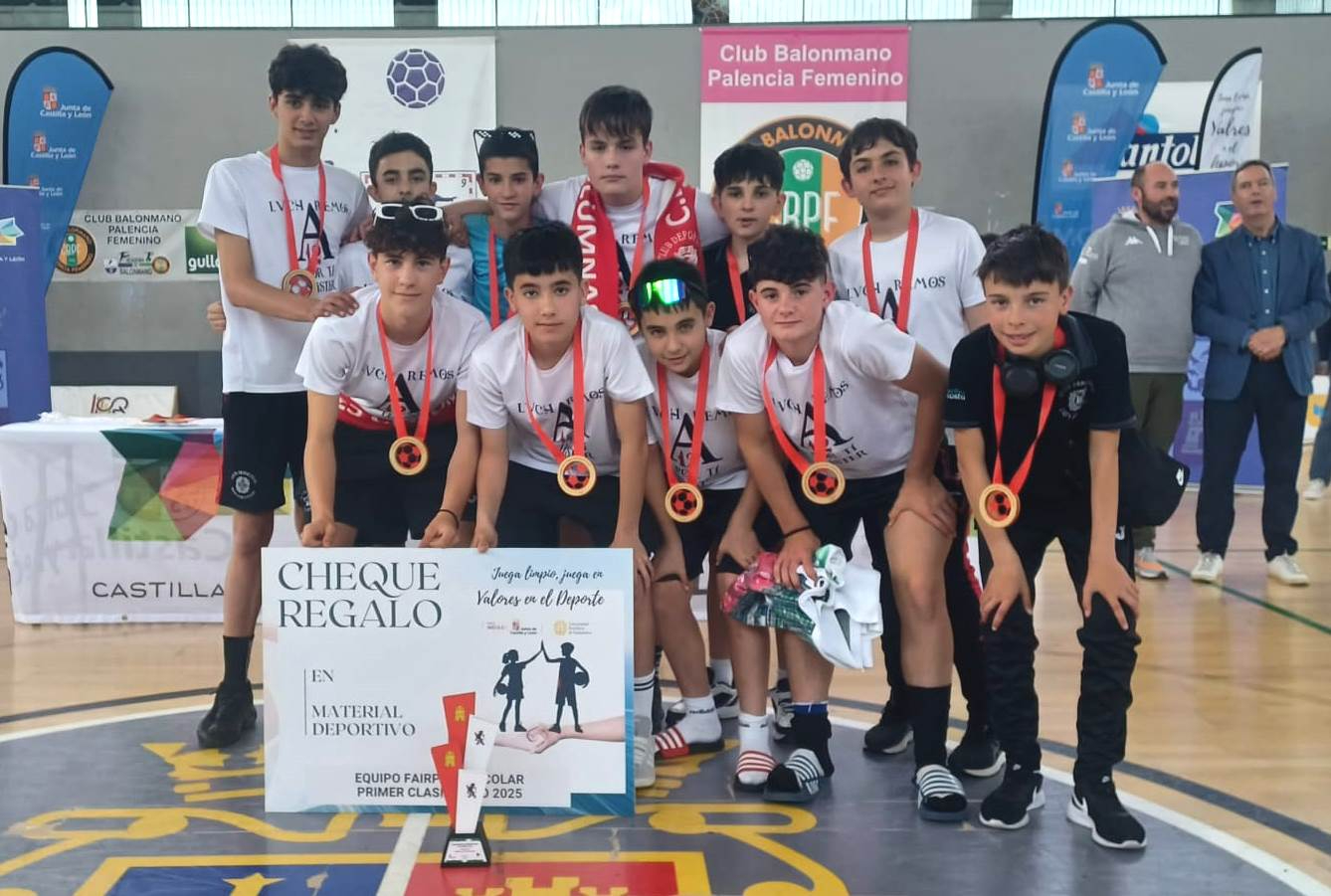 El Infantil Escolar del III Columnas se corona campeón de Castilla y León arrasando