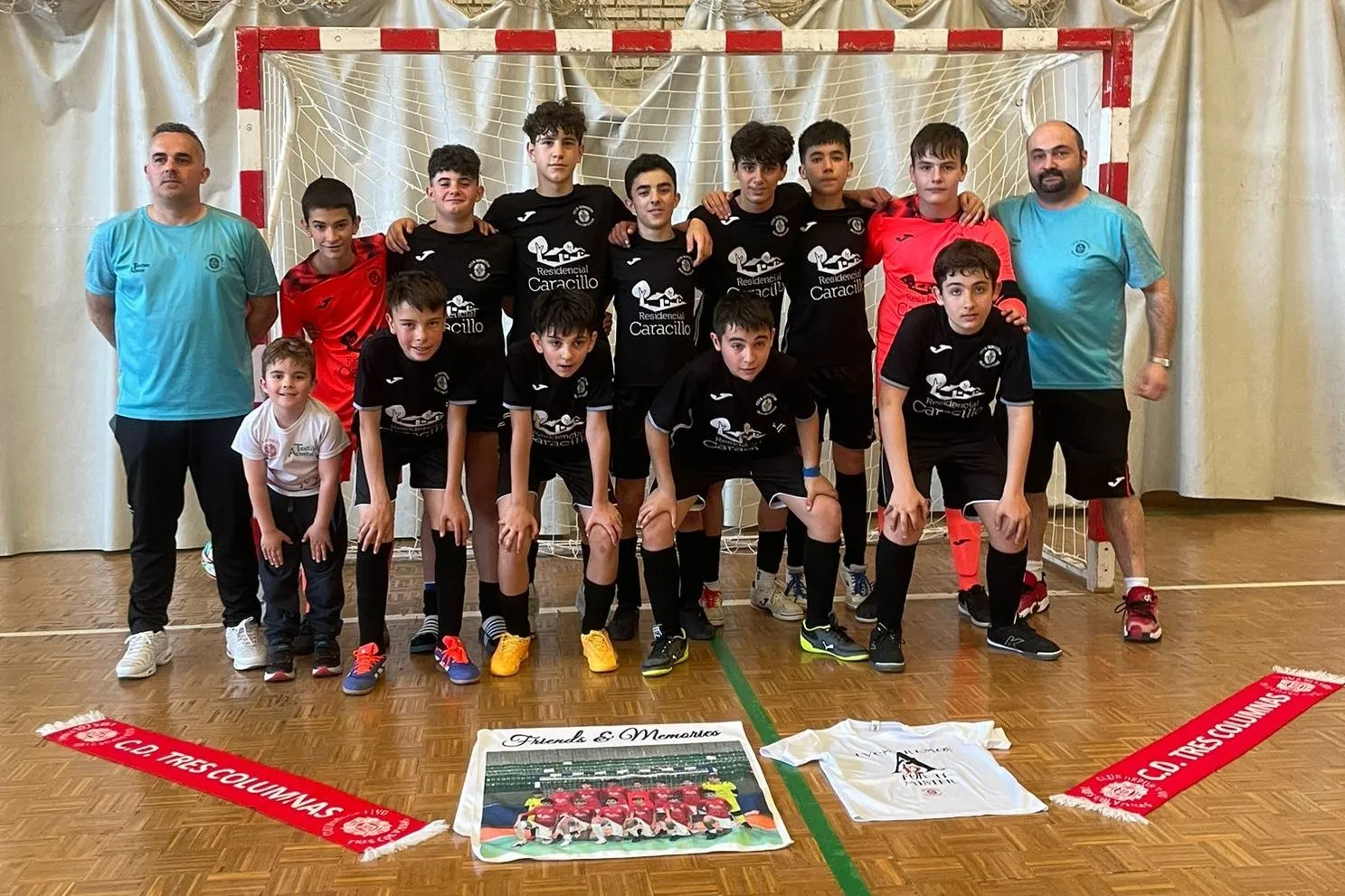 Foto 5 - El Infantil Escolar del III Columnas se corona campe&oacute;n de Castilla y Le&oacute;n arrasando