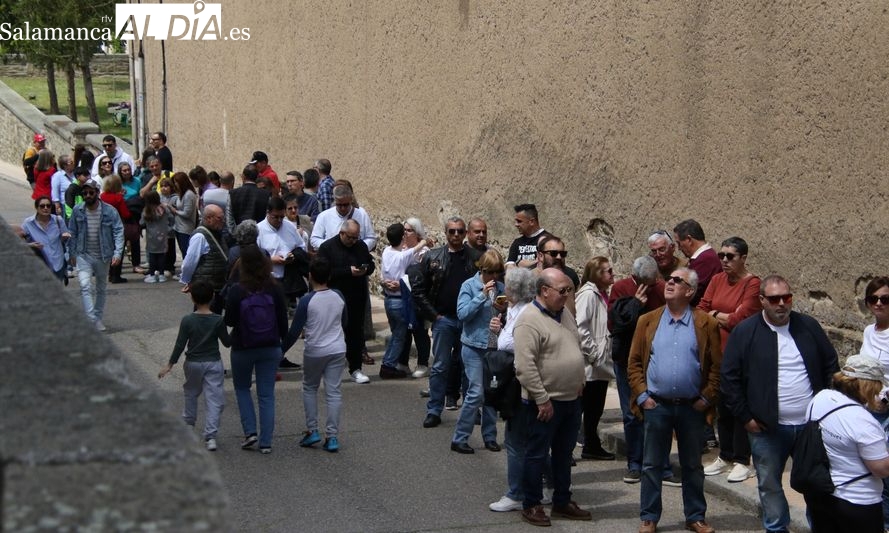 Alba de Tormes: 20.000 peregrinos veneran a Santa Teresa