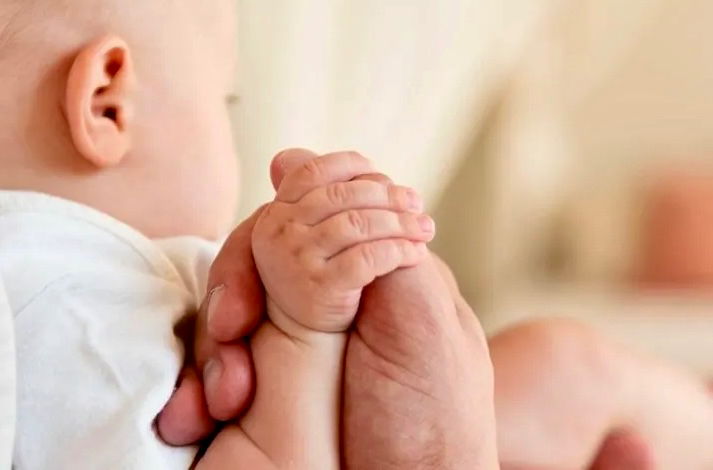 Peñaranda ofrece hasta 500 euros en pago único por nacimiento o adopción durante este año 