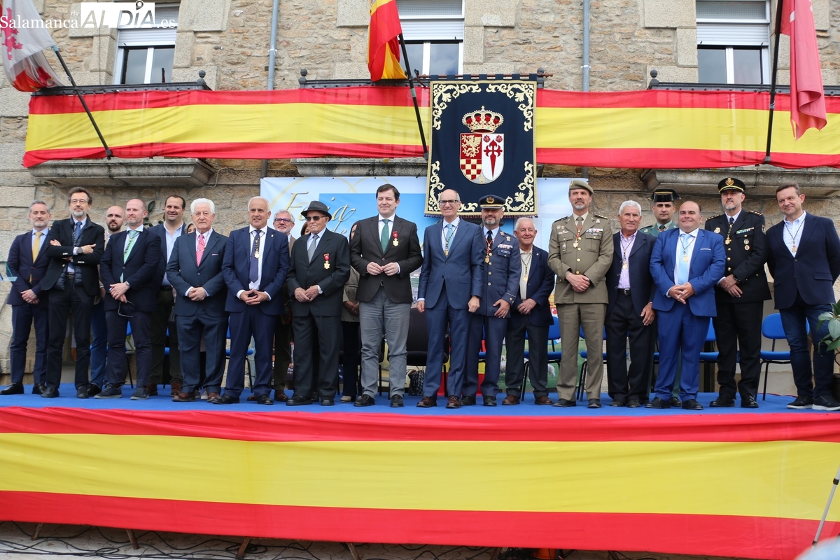 Mañueco subraya en Barruecopardo el compromiso de la Junta para dinamizar los municipios de Las Arribes