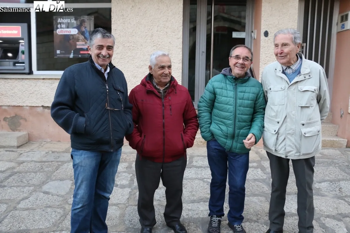 Inauguración de la nueva iluminación de la iglesia de Villavieja de Yeltes / CORRAL 