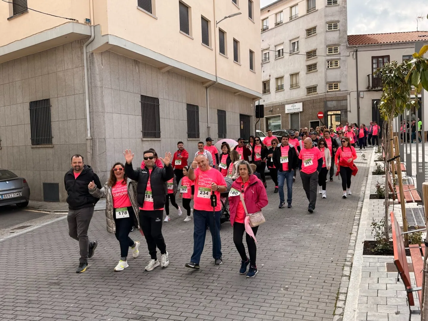 Más de 450 personas participan en la II Marcha contra el Cáncer de Guijuelo | FOTOS: Ayuntamiento de Guijuelo 